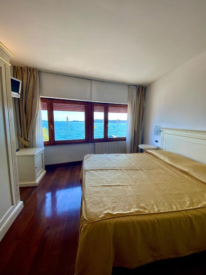 Camere Al Veliero Gardone Riviera Luaran gambar