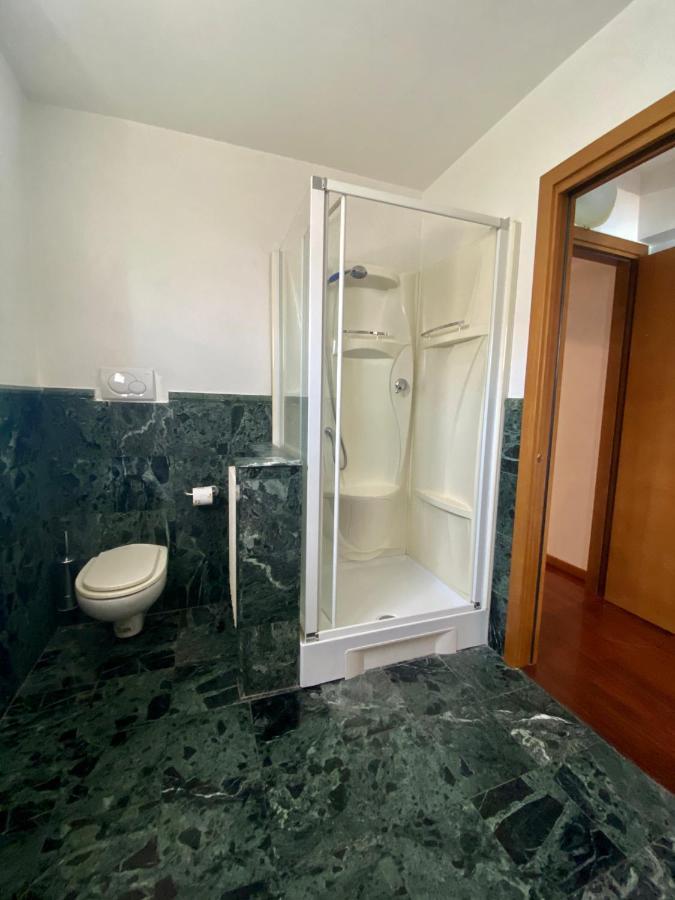 Camere Al Veliero Gardone Riviera Luaran gambar